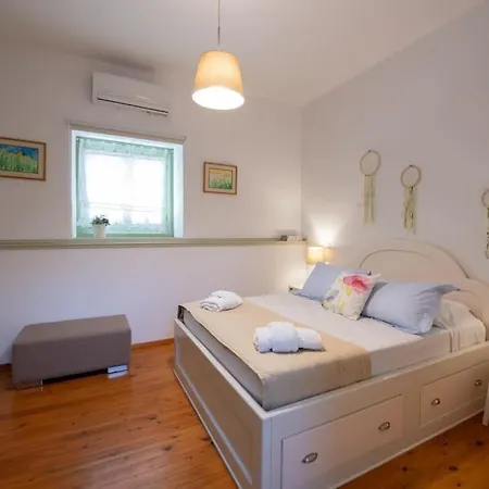 Hlia's House Near The Sea Villa