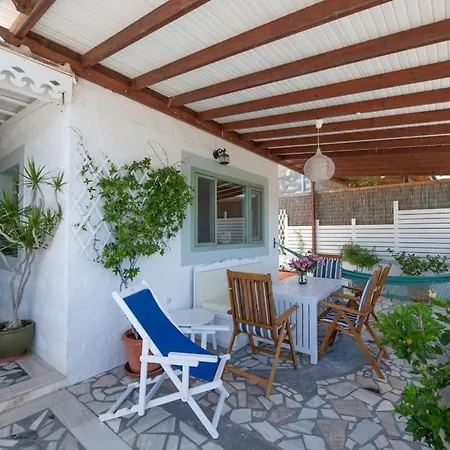 Hlia's House Near The Sea Villa *