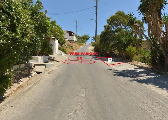 Hlia's House Near The Sea فيلة Kámbos