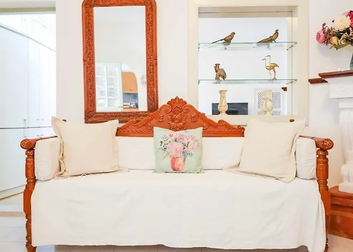 Hlia's House Near The Sea فيلة