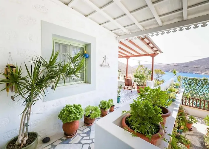 فيلة Hlia's House Near The Sea *